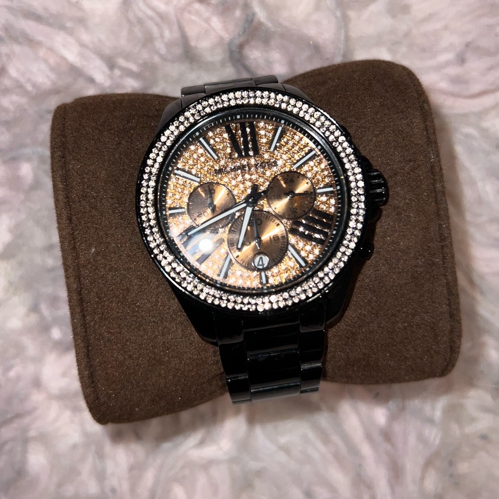 Michael Kors Watch Black and Gold